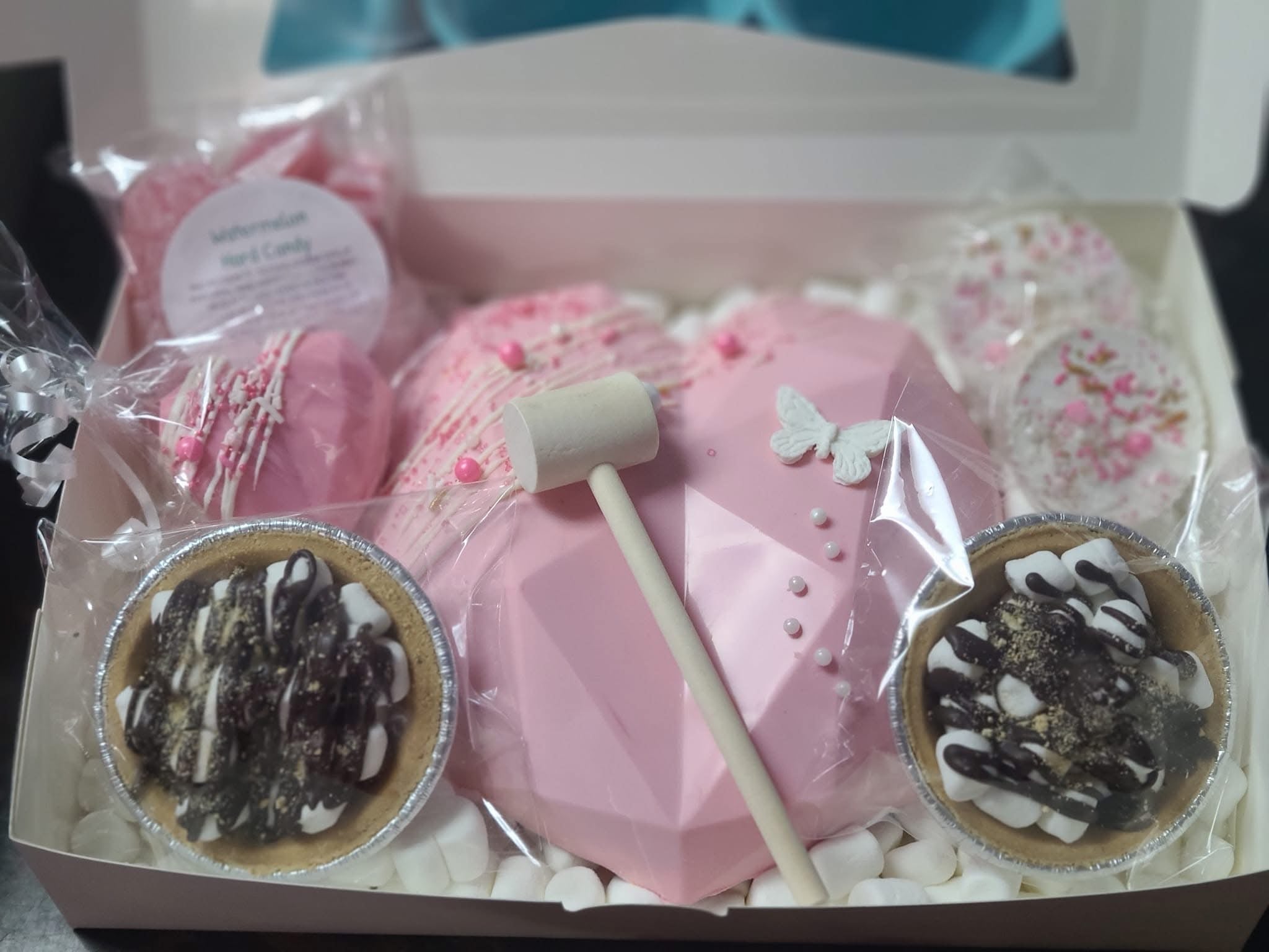 Smash Chocolate Pinata I love you Smore Gift Box
