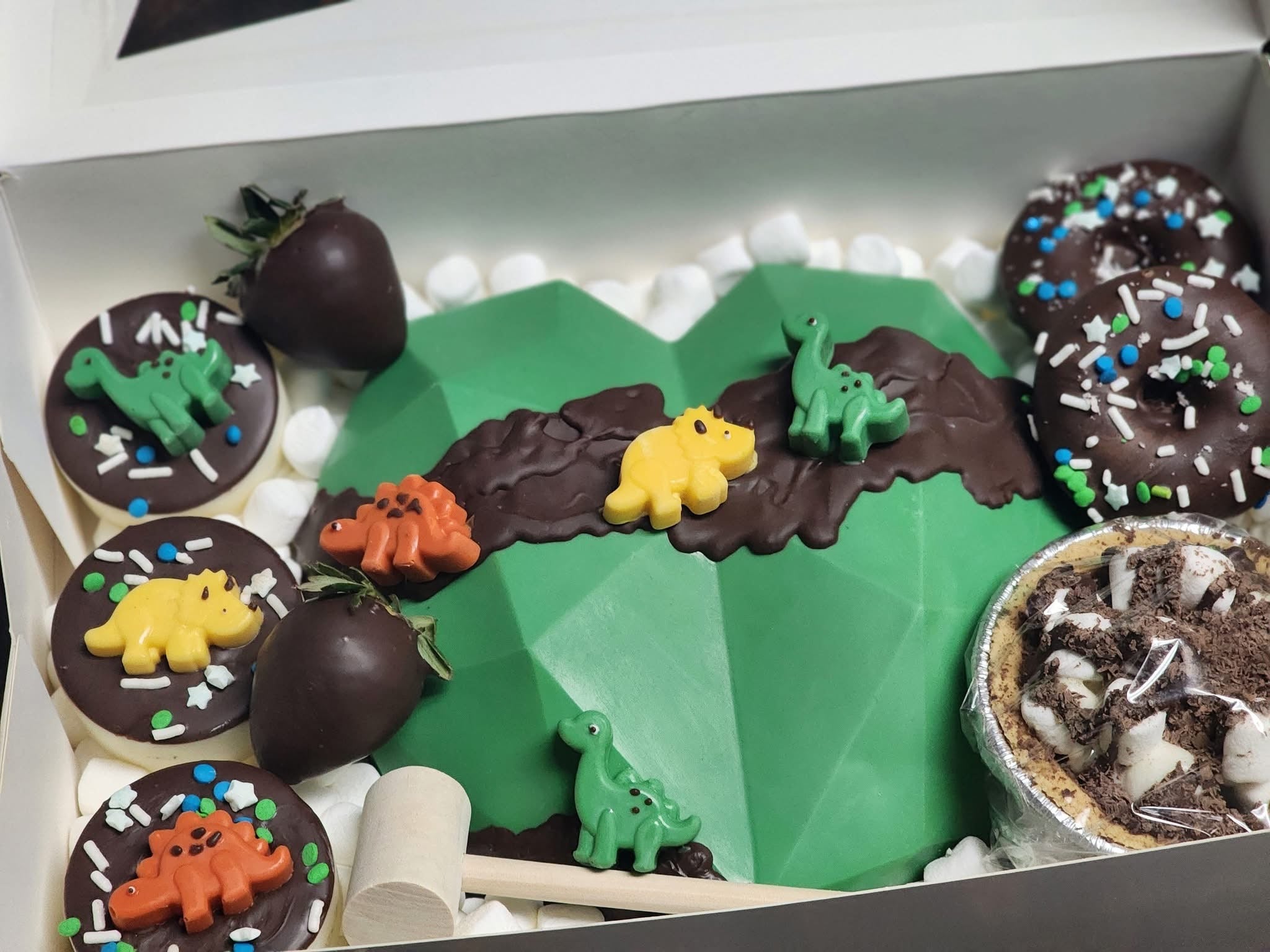Chocolate Covered Oreos 1/2 Dozen